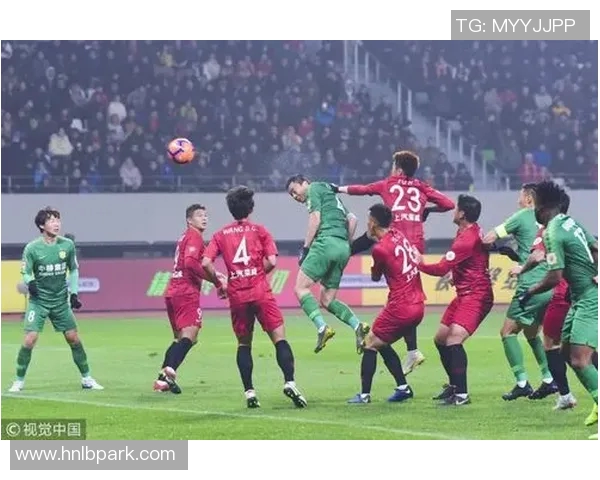 国安与上港激战回顾精彩瞬间尽在比赛集锦中